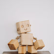 Incarca imaginea in Galerie, Jucarie Robot din Lemn