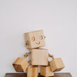 Incarca imaginea in Galerie, Jucarie Robot din Lemn