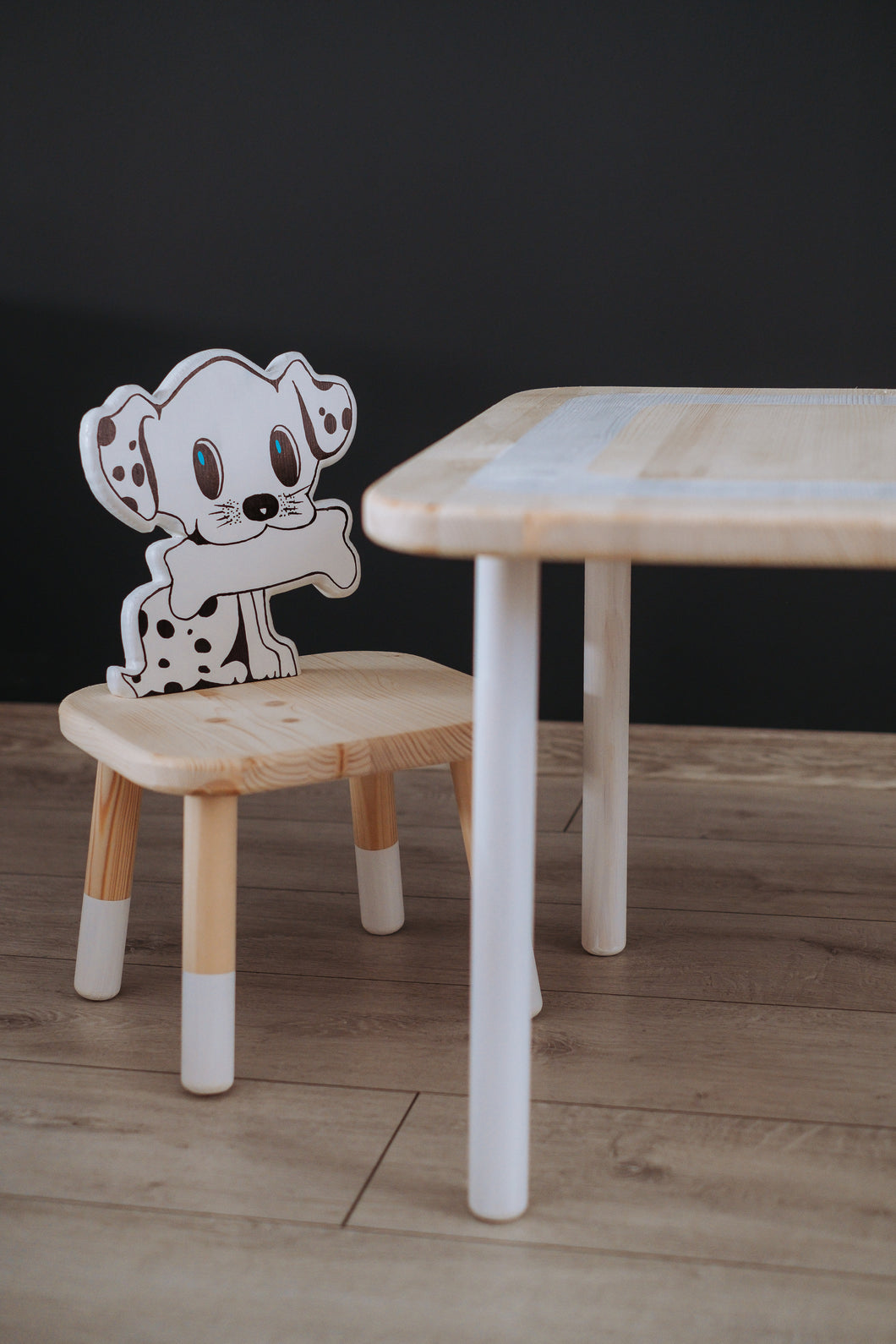 101 Dalmatians - Set masa si scaun SB-137